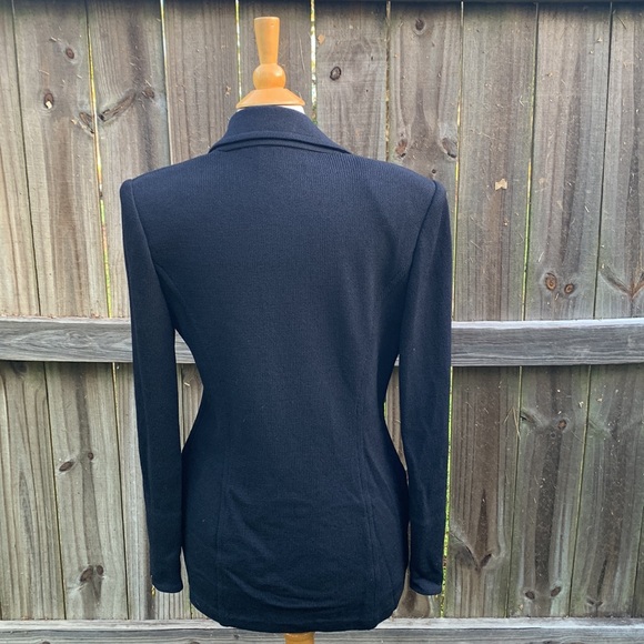 St. John Collection long sweater/jacket, size 8 - Picture 3 of 9